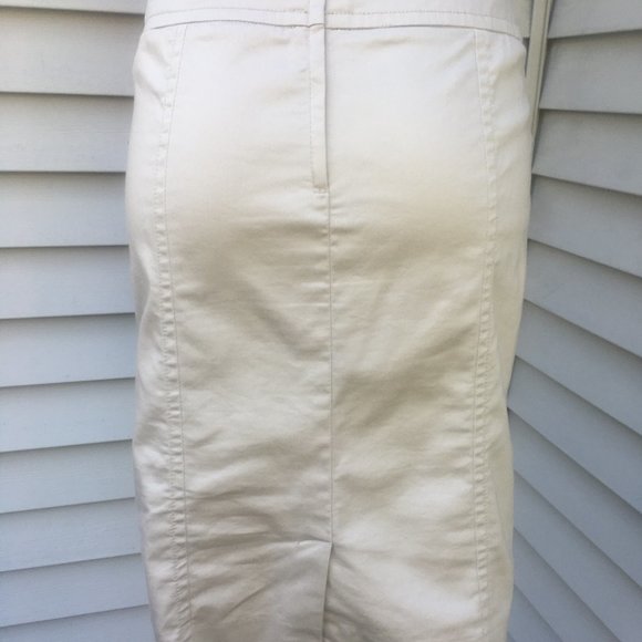 4/$25 H&M Pencil Khaki Skirt - Picture 3 of 12